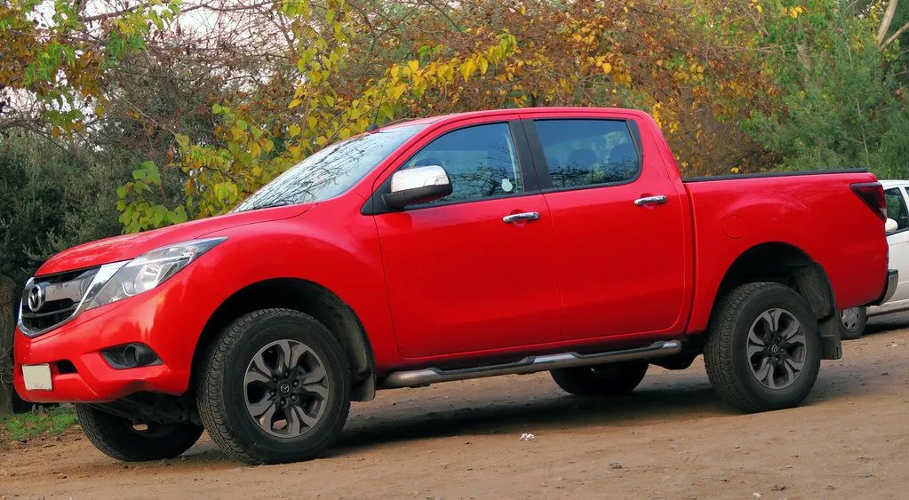 Mazda BT-50 1.9 AT 4x2 2016
