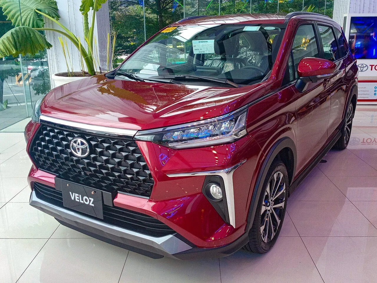 Toyota Veloz Cross CVT Top 2024