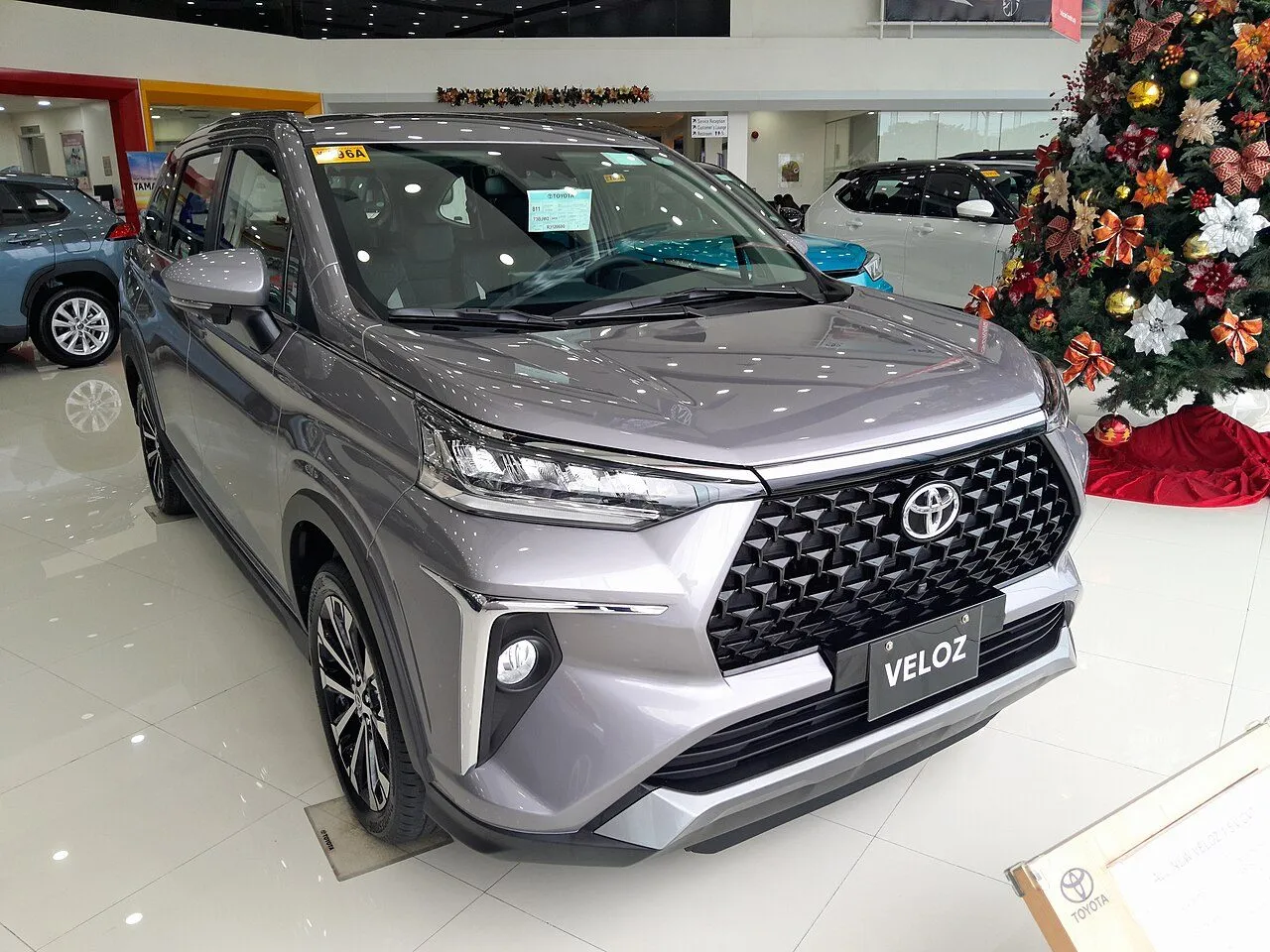 Toyota Veloz Cross CVT Top 2024, ảnh 2