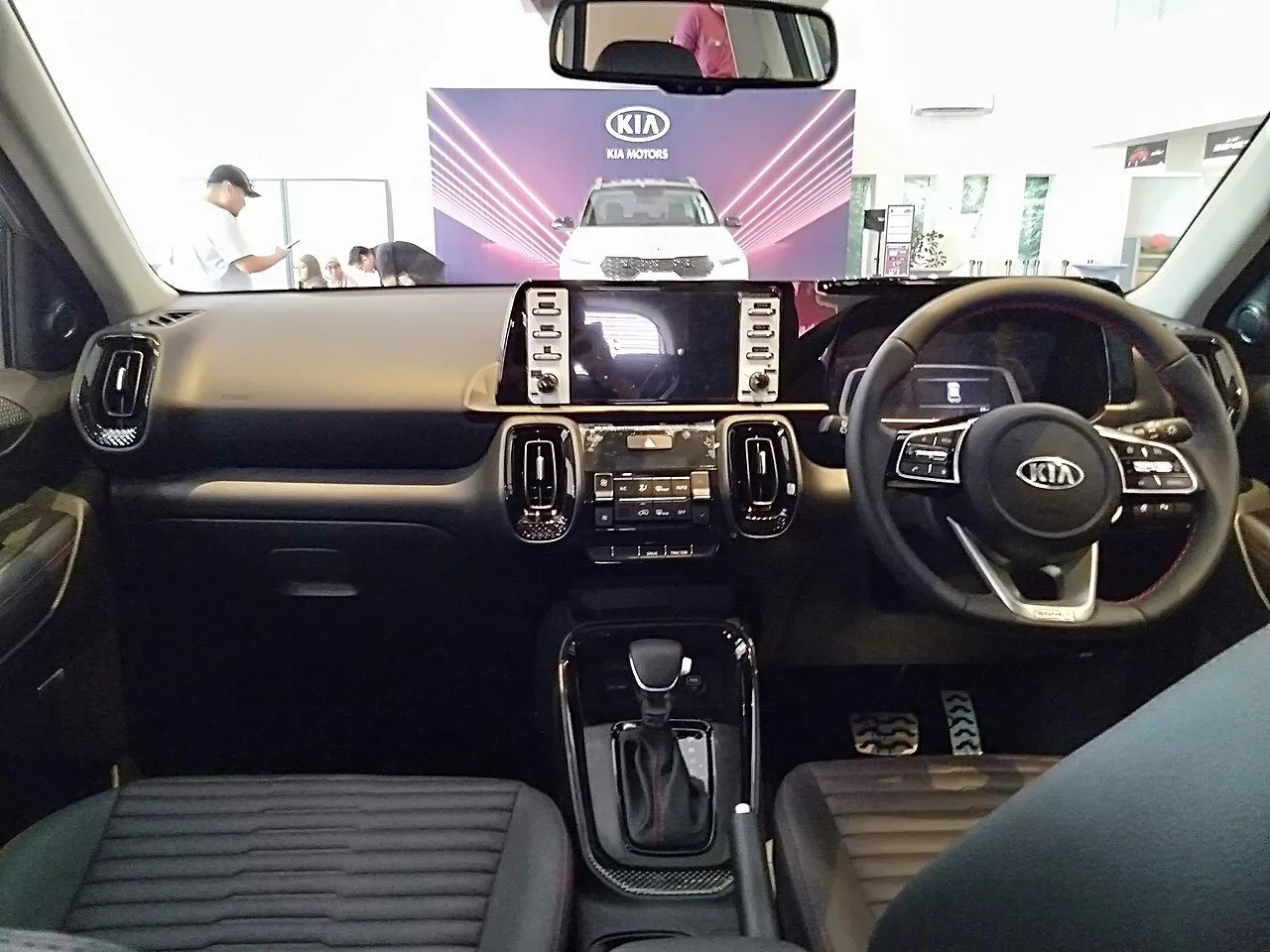 Kia Sonet 1.5 Deluxe 2022, ảnh 3