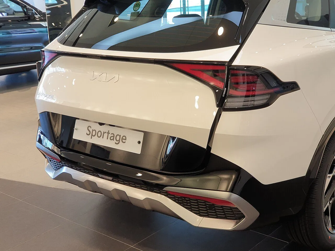 Kia Sportage 2.0G Premium 2022, ảnh 2