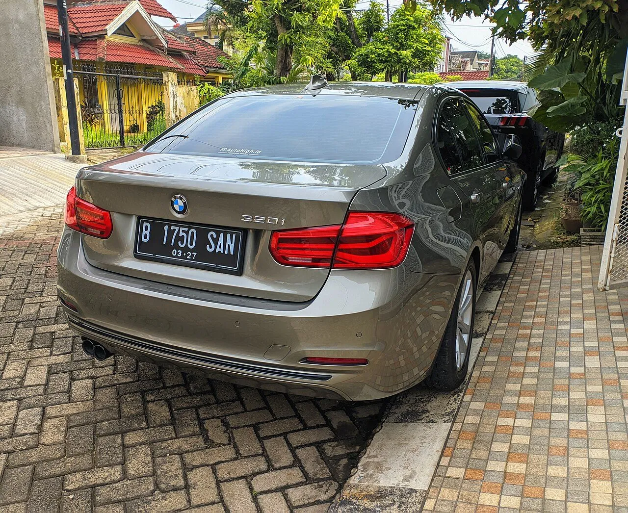 BMW 3 Series 320i Sport Line 2016
