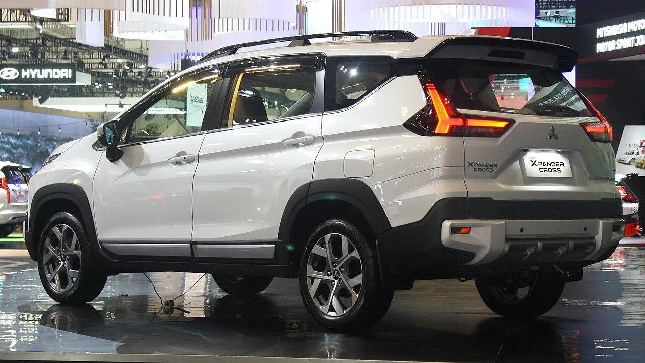 Mitsubishi Xpander Cross 2022, ảnh 2