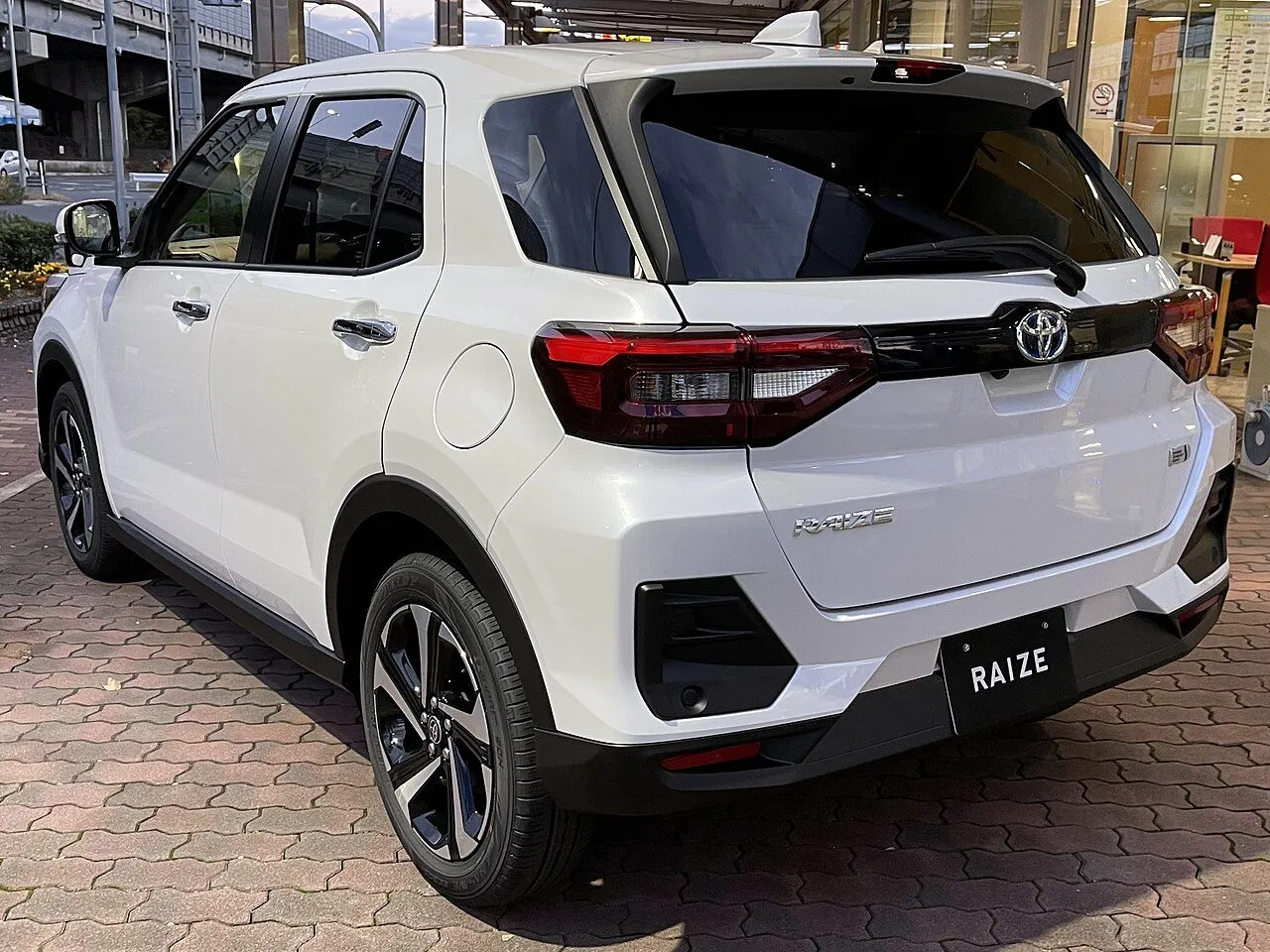 Toyota Raize 1.0 Turbo 2021, ảnh 2