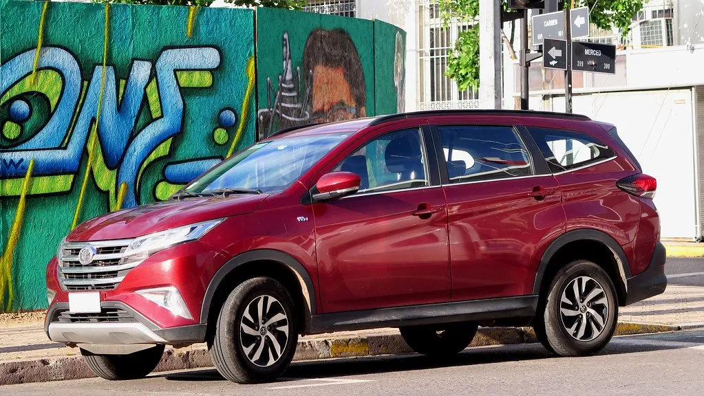 Toyota Rush 1.5S AT 2023