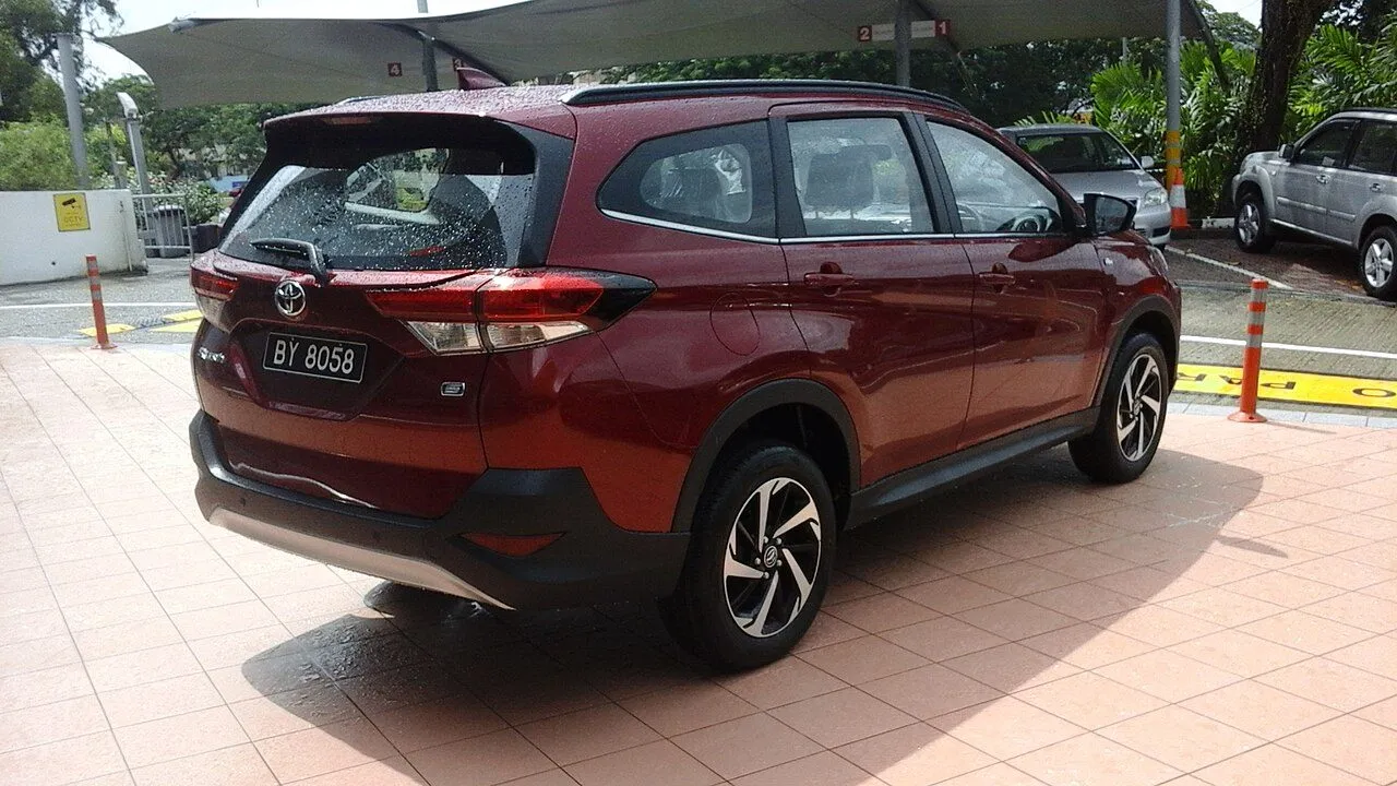 Toyota Rush 1.5S AT 2018, ảnh 2
