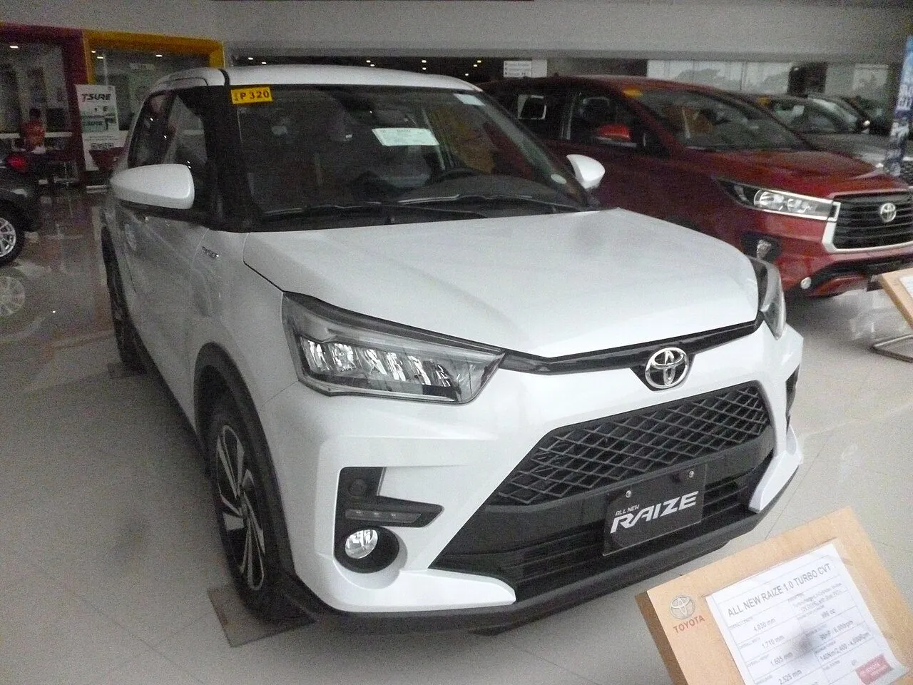 Toyota Raize 1.0 Turbo 2023, ảnh 2