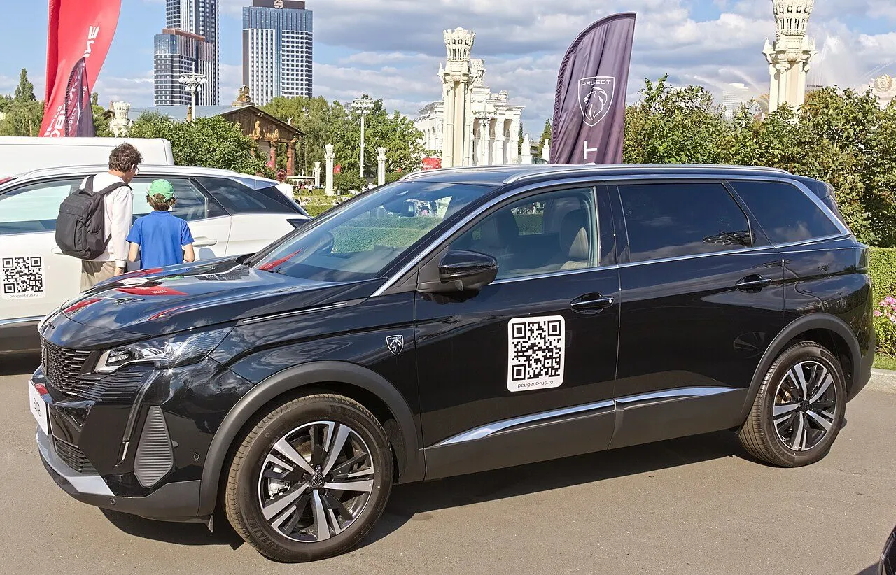 Peugeot 5008 Allure 2025, ảnh 2