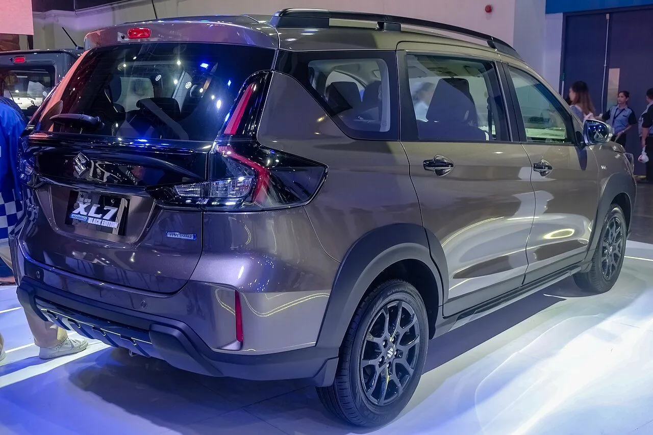 Suzuki XL7 Sport Limited 2025, ảnh 2