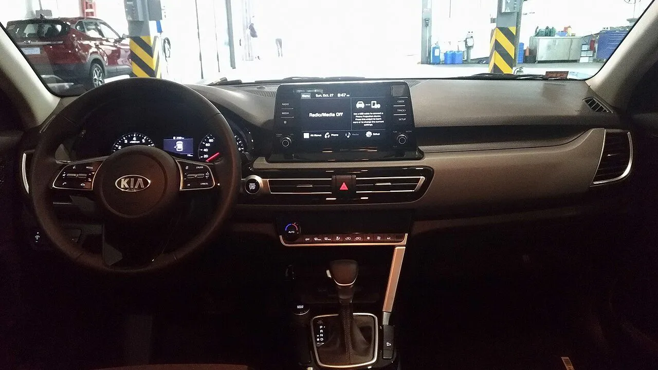 Kia Seltos 1.4 Turbo Deluxe 2020, ảnh 4