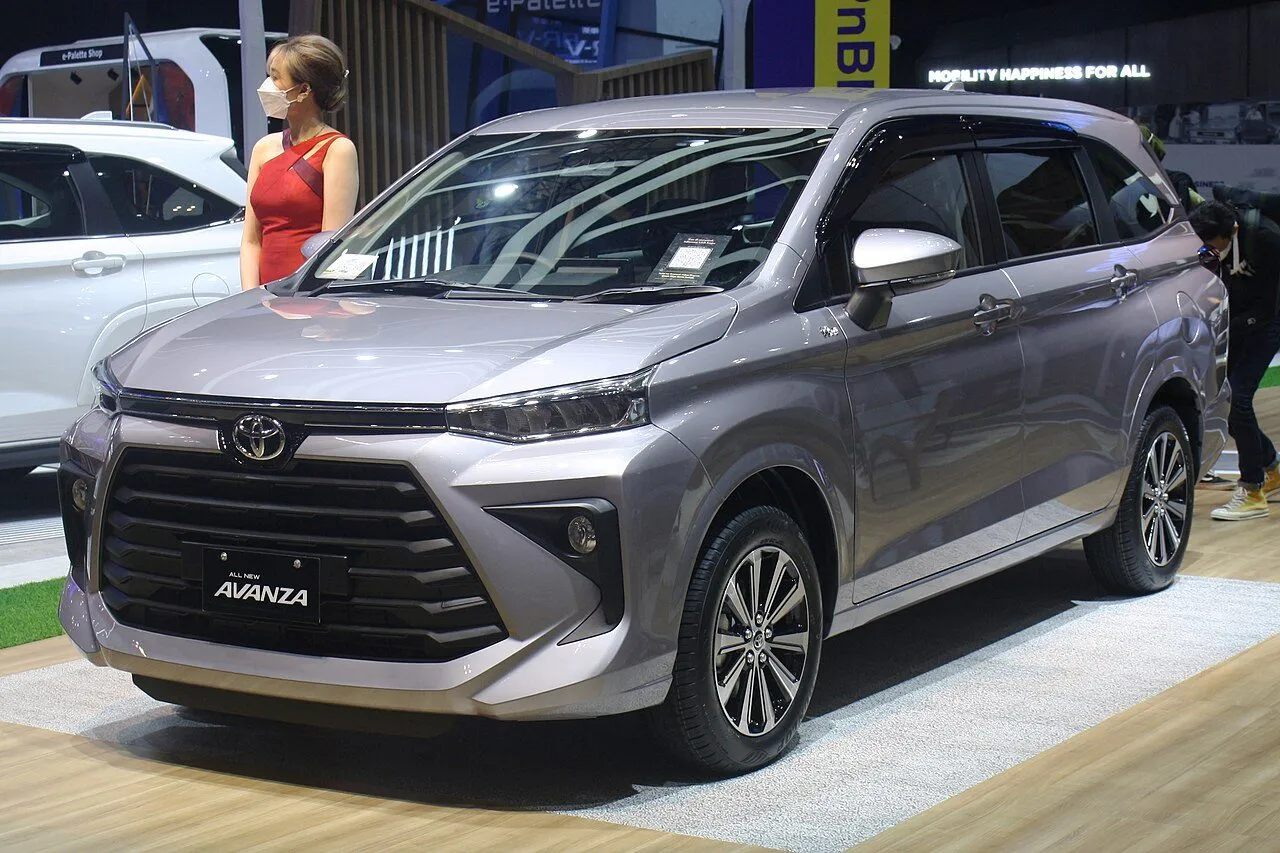 Toyota Avanza Premio MT 2021