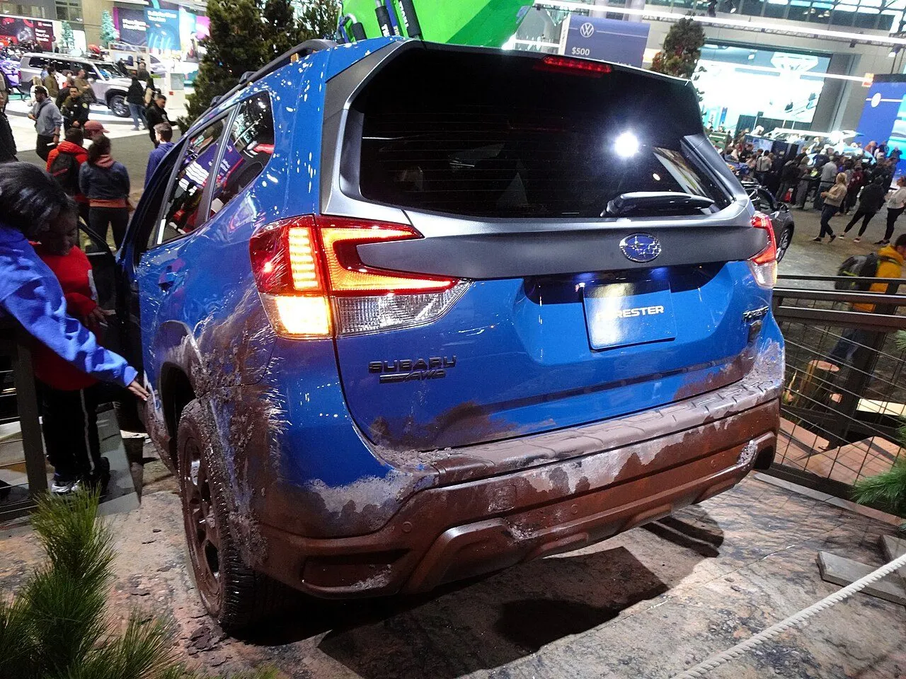 Subaru Forester 2.0i-S EyeSight 2024, ảnh 2