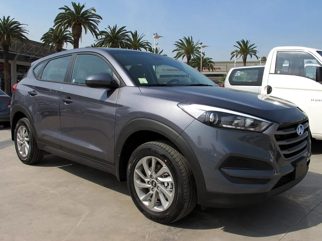 Hyundai Tucson 2.0 Xăng Đặc biệt 2016, ảnh 2