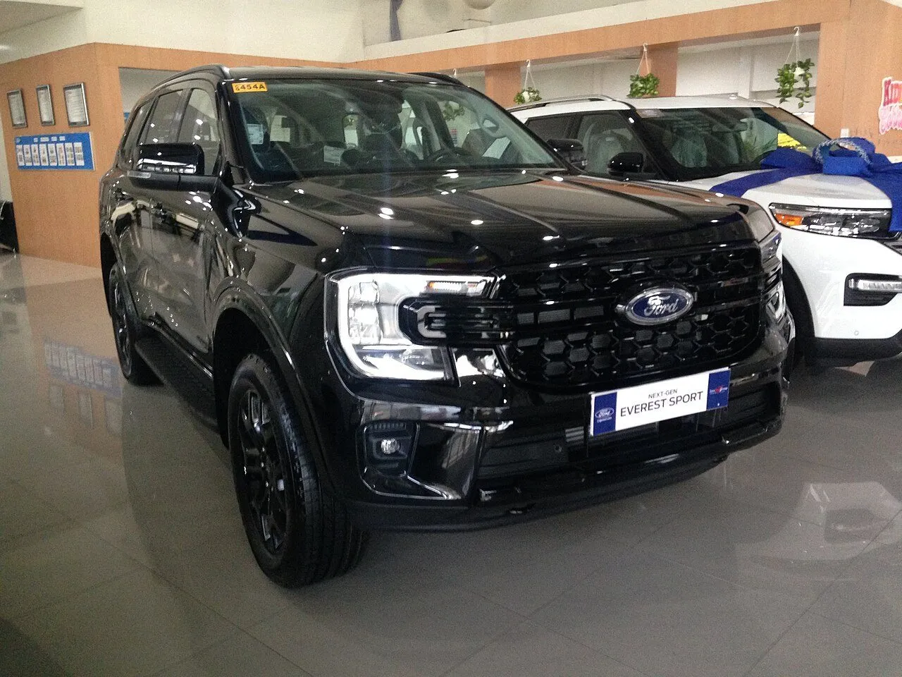 Ford Everest Sport 2.0 AT 4x2 2024, ảnh 3