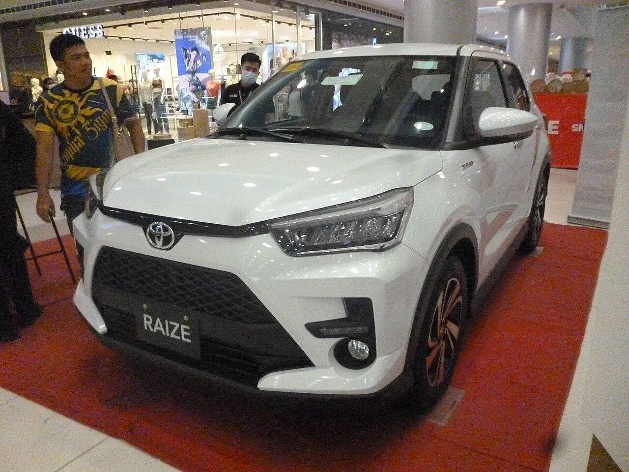 Toyota Raize 1.0 Turbo 2023, ảnh 3
