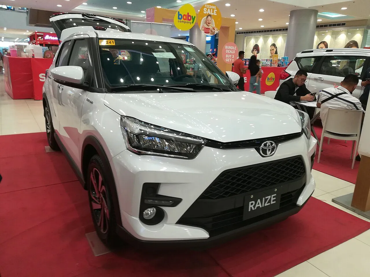 Toyota Raize 1.0 Turbo 2023, ảnh 2