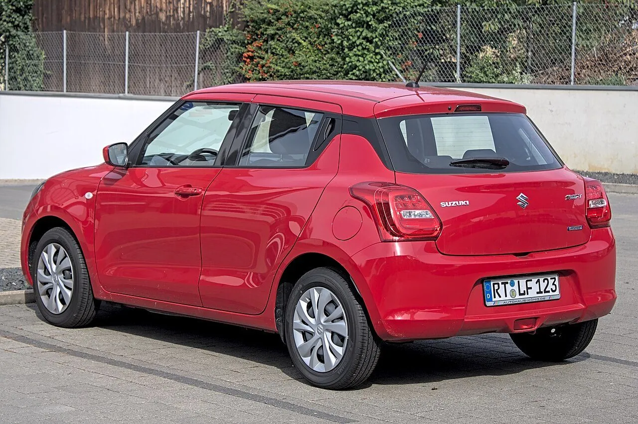 Suzuki Swift GLX CVT 2020