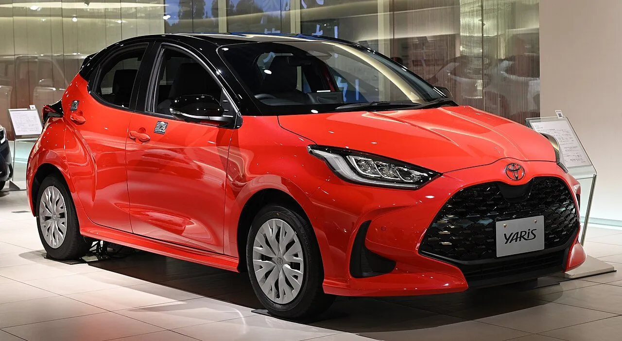 Toyota Yaris 1.5G CVT 2024, ảnh 2