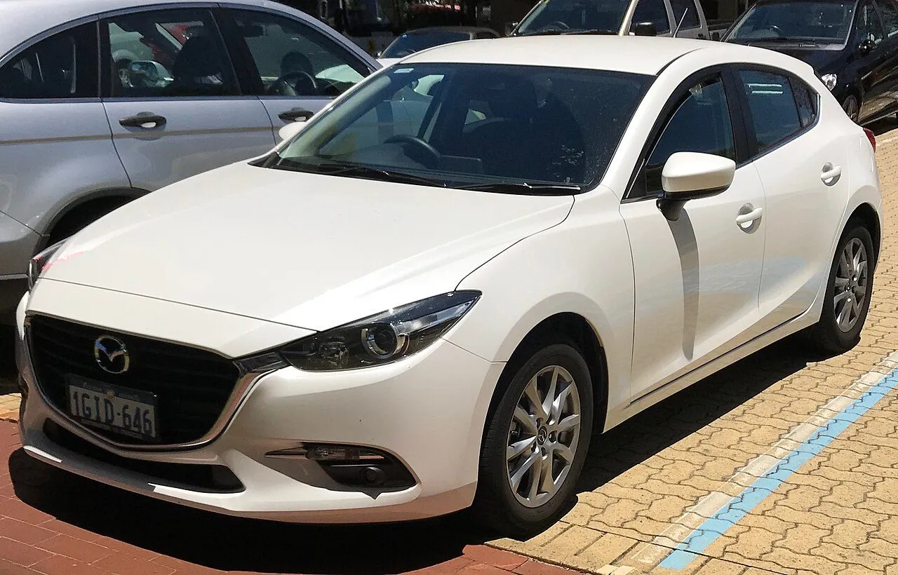 Mazda 3 1.5 Premium 2017