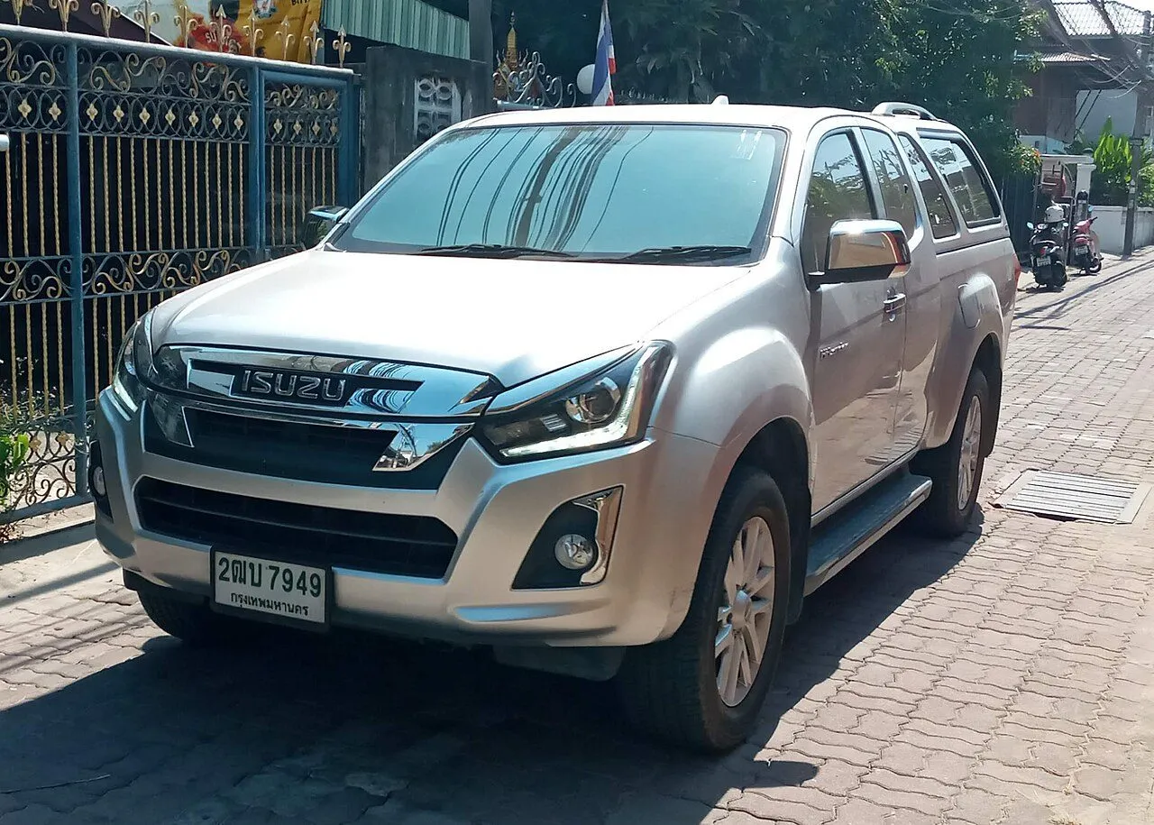 Isuzu D-Max Prestige 1.9 4x2 AT 2020
