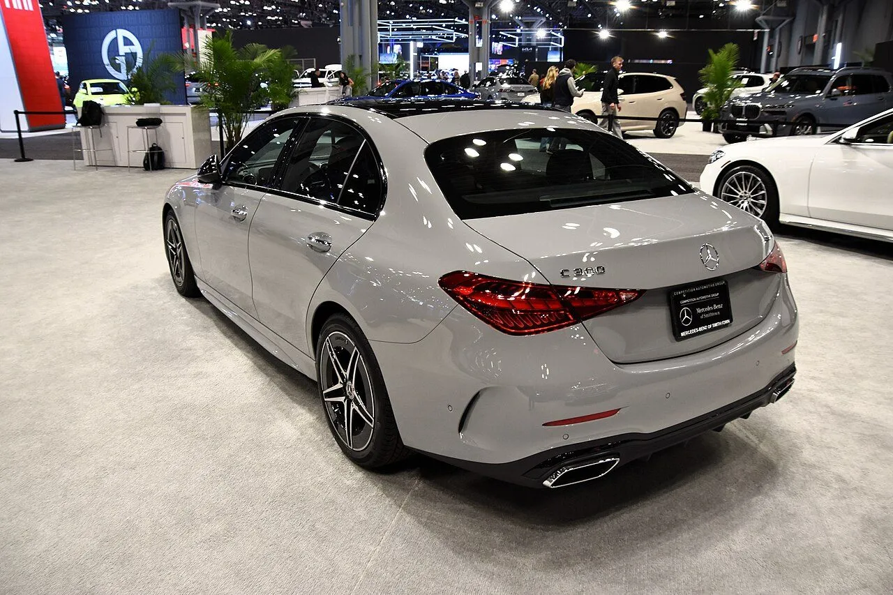 Mercedes-Benz C-Class C 200 Exclusive 2025, ảnh 3
