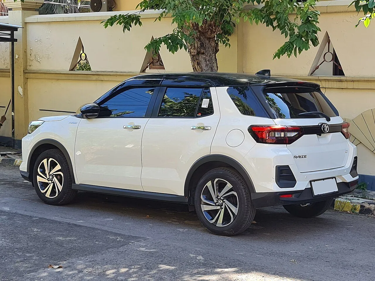 Toyota Raize 1.0 Turbo 2022, ảnh 2