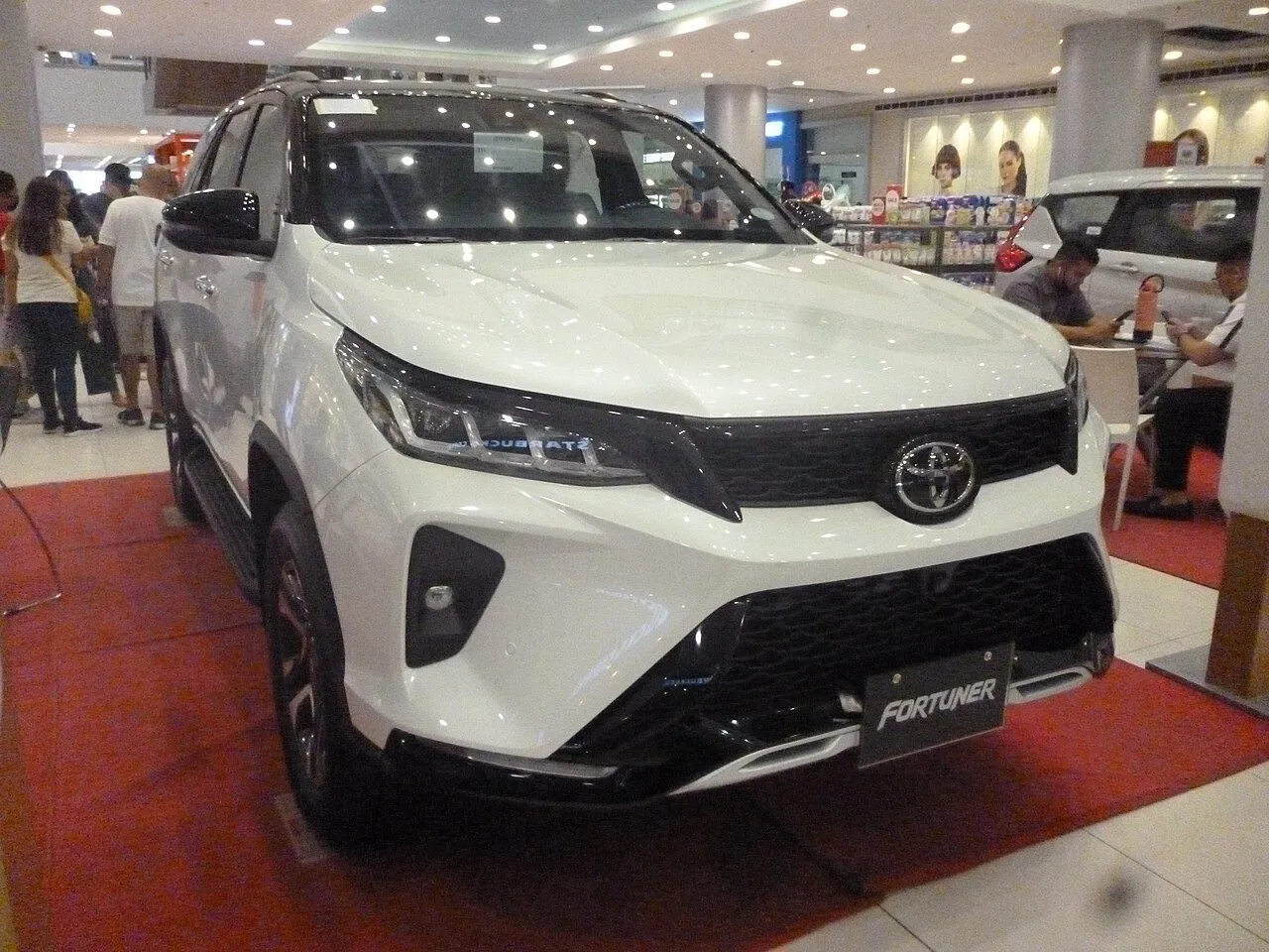 Toyota Fortuner 2.4G MT 4x2 2023