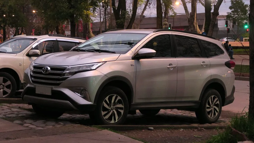 Toyota Rush 1.5S AT 2021
