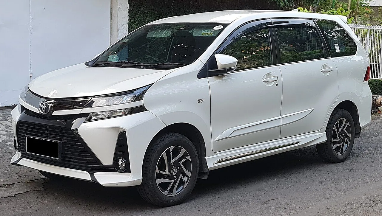 Toyota Avanza Premio MT 2020