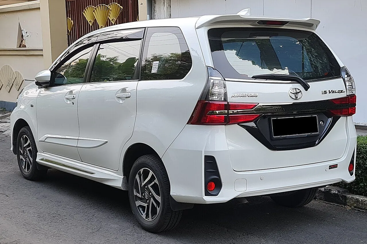 Toyota Avanza Premio MT 2020, ảnh 2