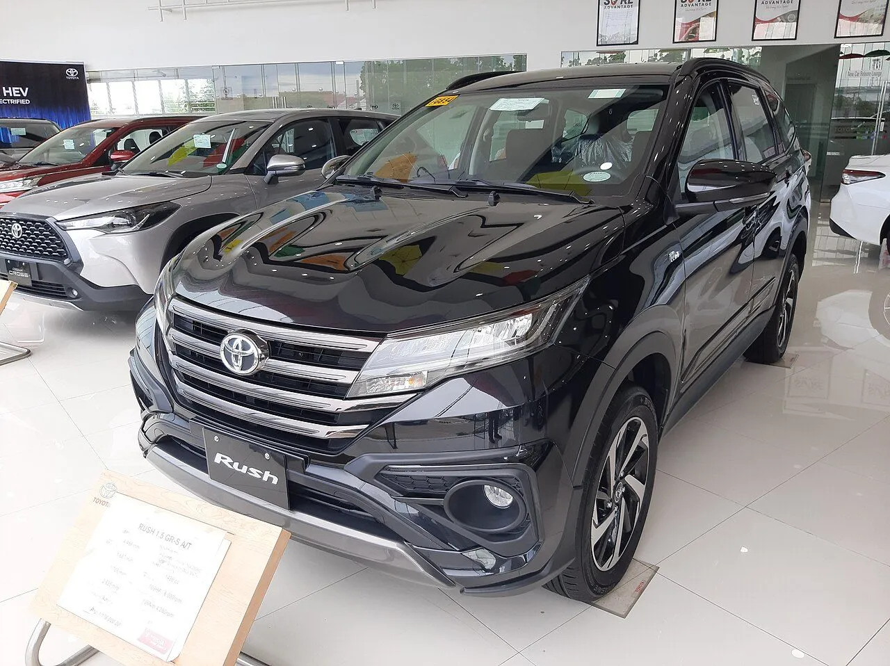 Toyota Rush 1.5S AT 2023, ảnh 2