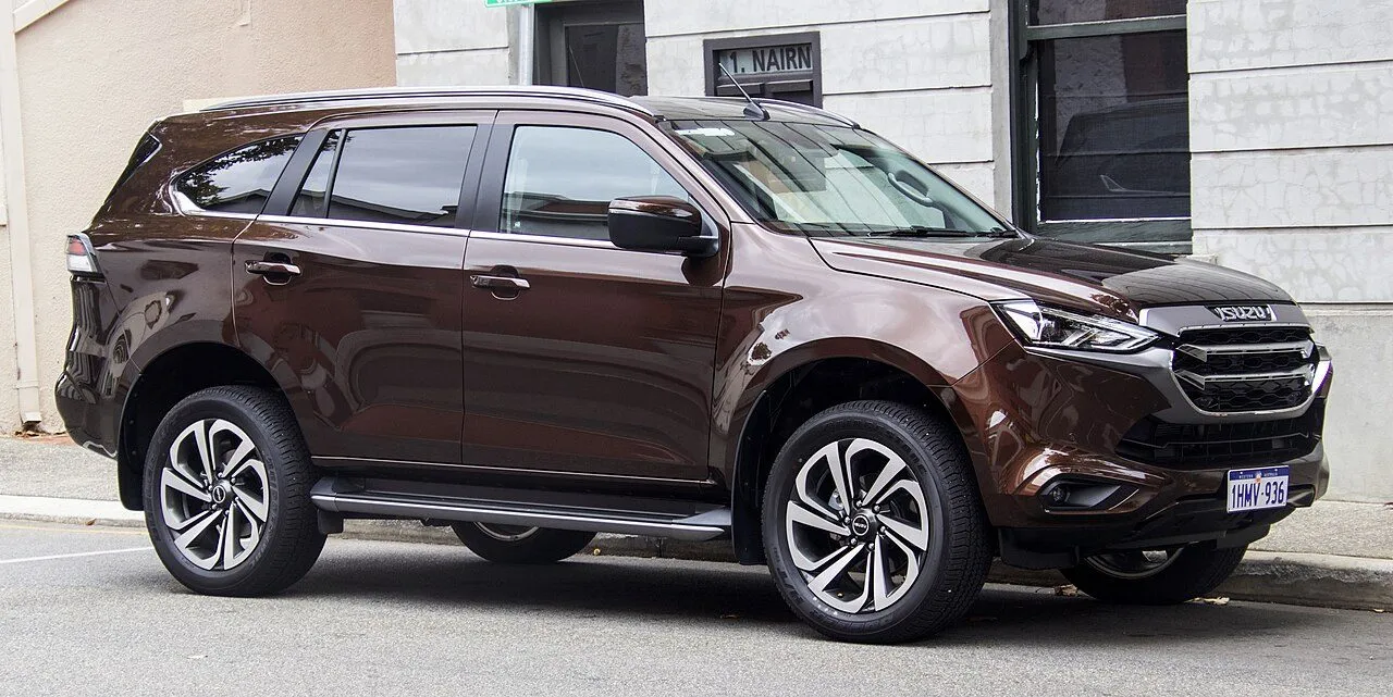 Isuzu mu-X Prestige 1.9 4x2 AT 2022