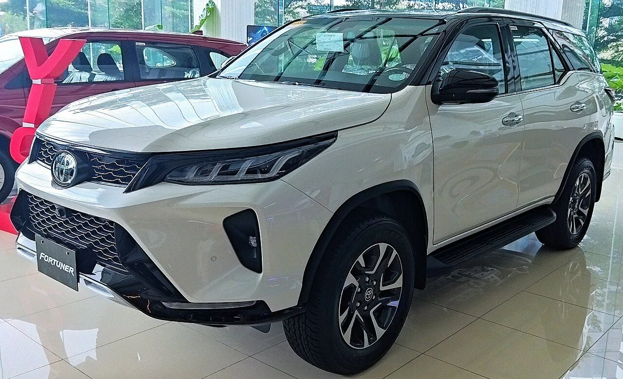 Toyota Fortuner 2.4G AT 4x2 2022