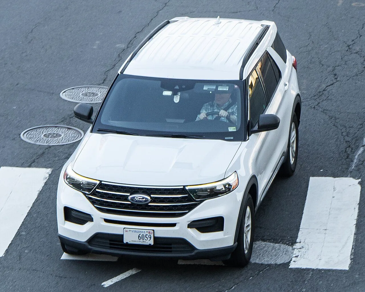 Ford Explorer Limited 2.3 EcoBoost 2025