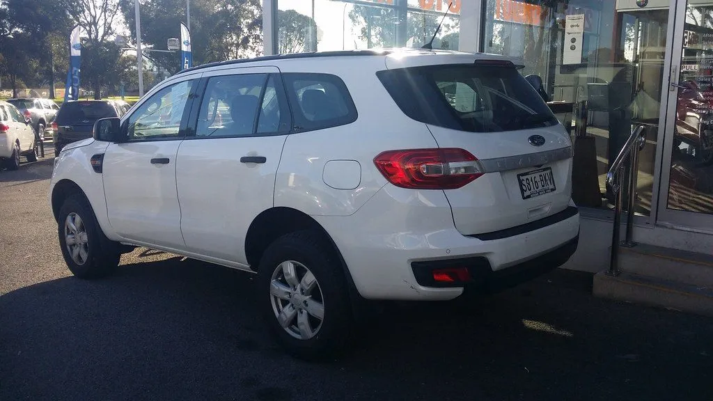 Ford Everest Titanium+ 2.0 AT 4x4 2016