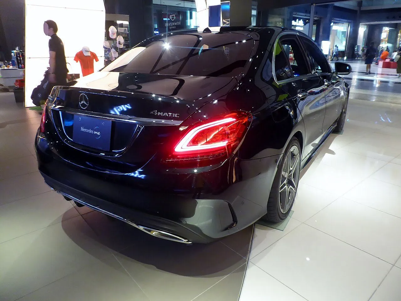 Mercedes-Benz C-Class C 300 AMG 2018, ảnh 2