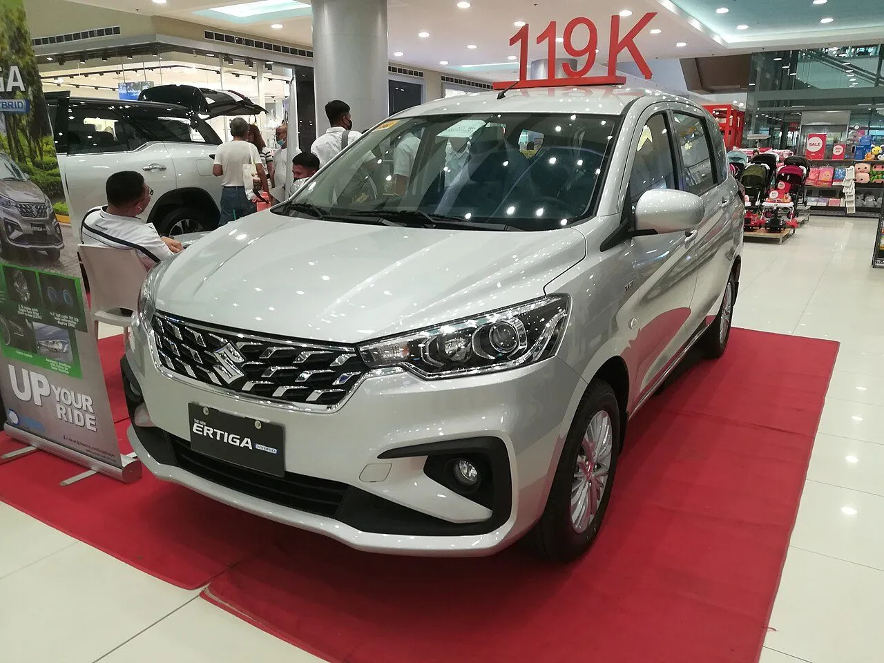 Suzuki Ertiga GL MT 2023, ảnh 4