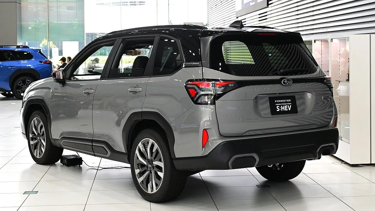 Subaru Forester 2.0i-S 2025