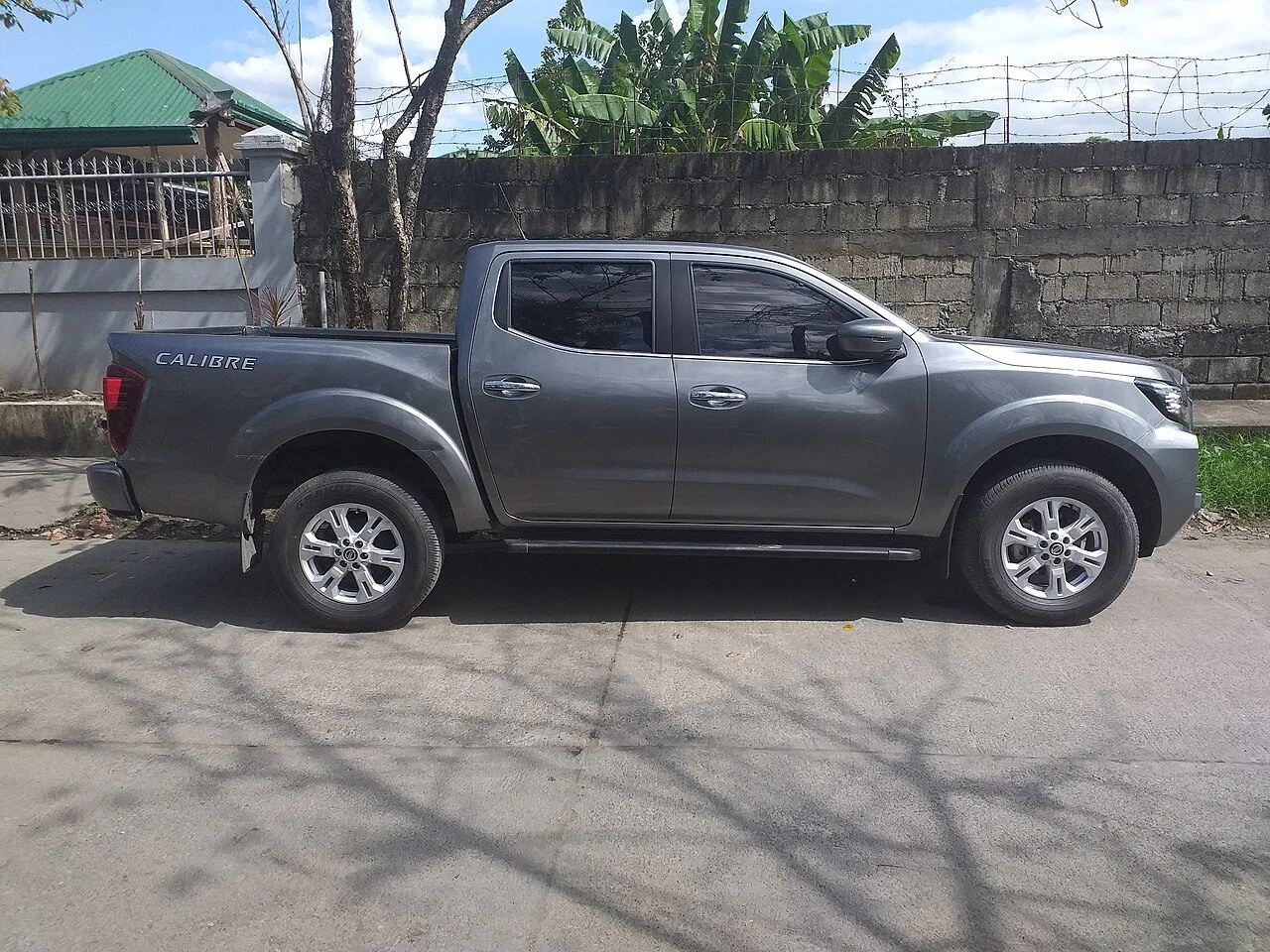 Nissan Navara EL 2WD 2021, ảnh 2
