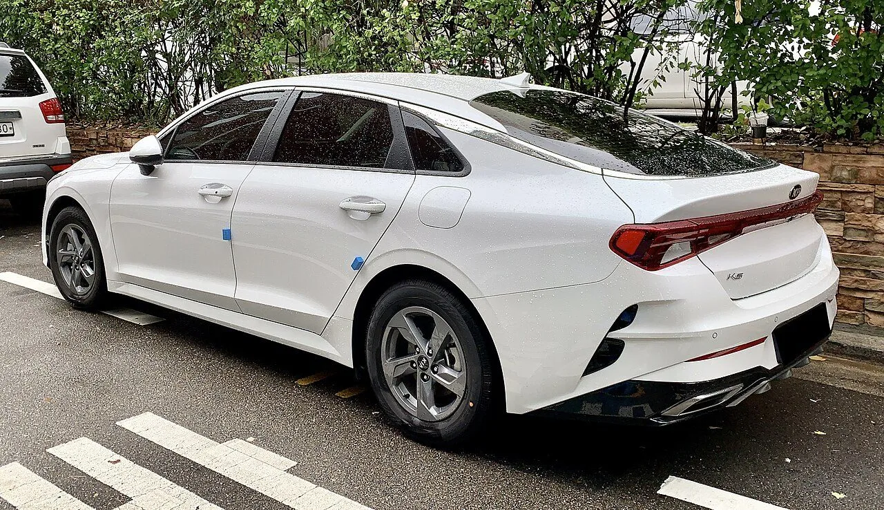 Kia K5 2.0 Premium 2021, ảnh 2