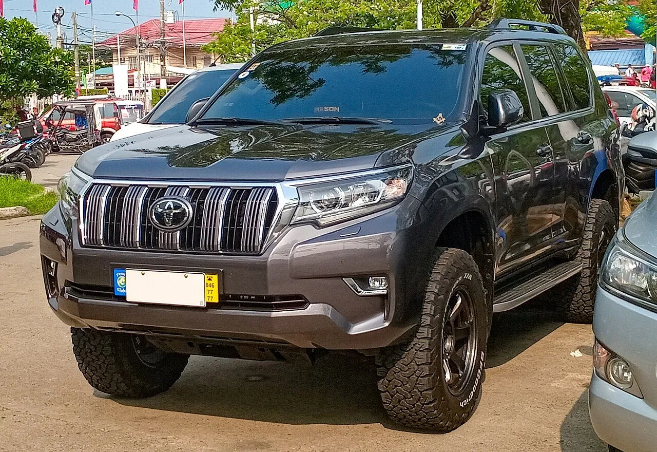 Toyota Land Cruiser Prado VX 2022