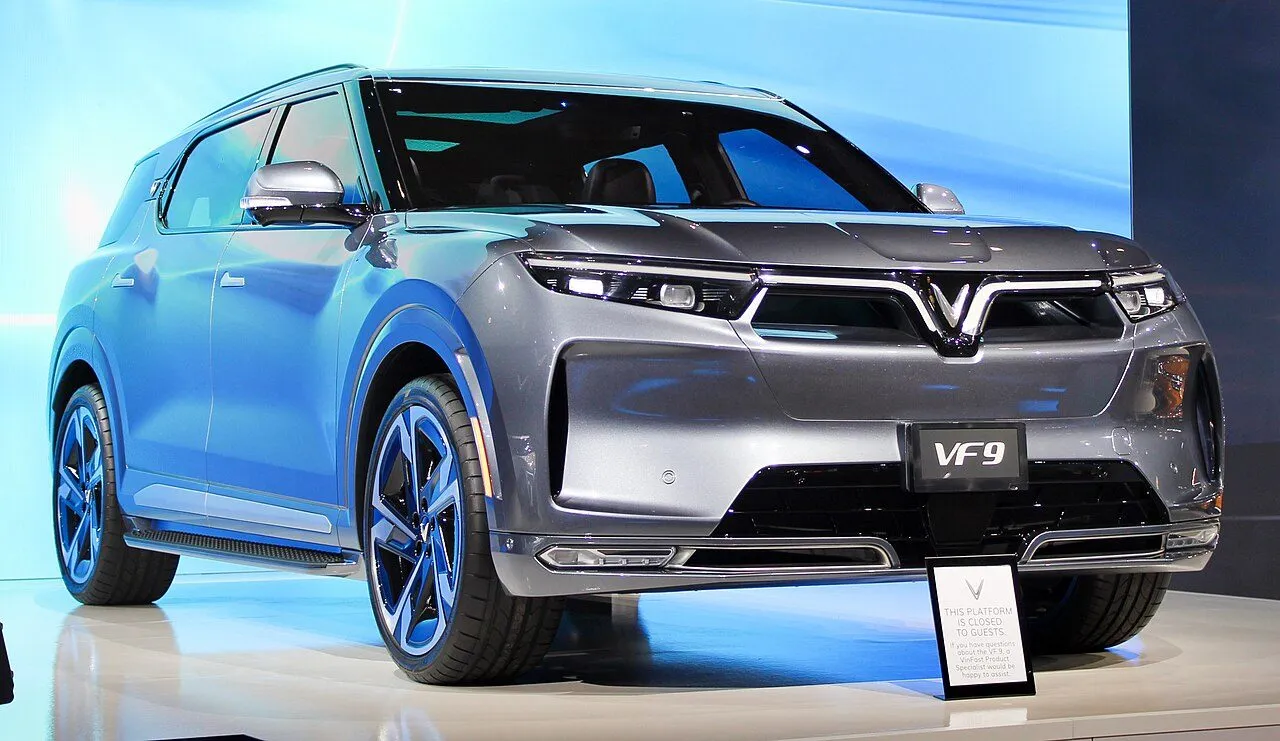 VinFast VF 9 Plus 2022