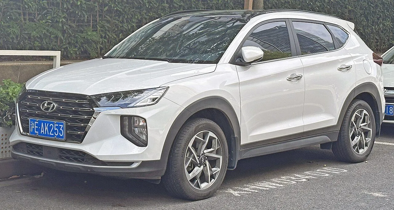 Hyundai Tucson 2.0 Dầu Đặc biệt 2023