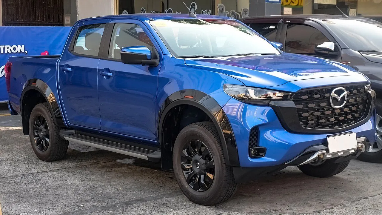 Mazda BT-50 1.9 Premium 4x4 2025