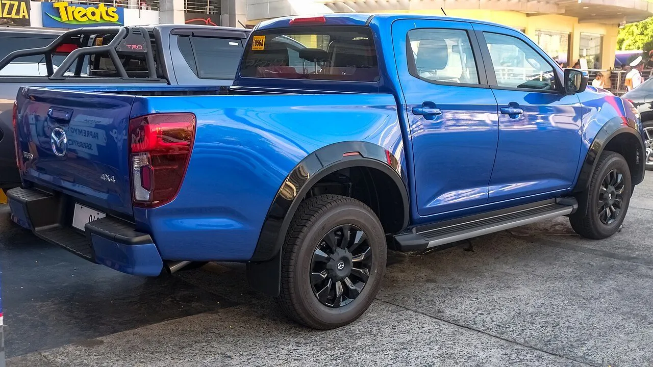 Mazda BT-50 1.9 Premium 4x4 2025, ảnh 3