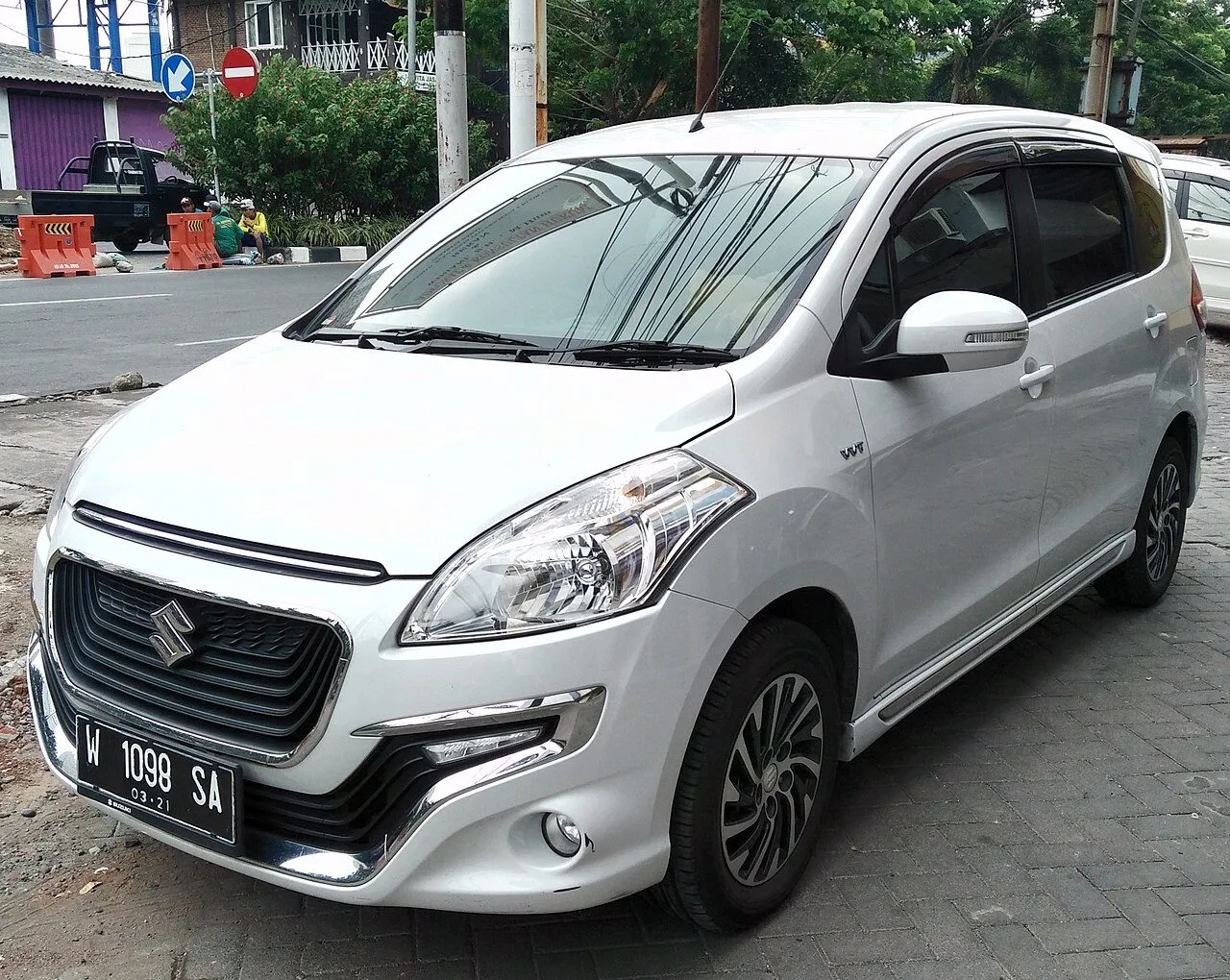Suzuki Ertiga GL MT 2016