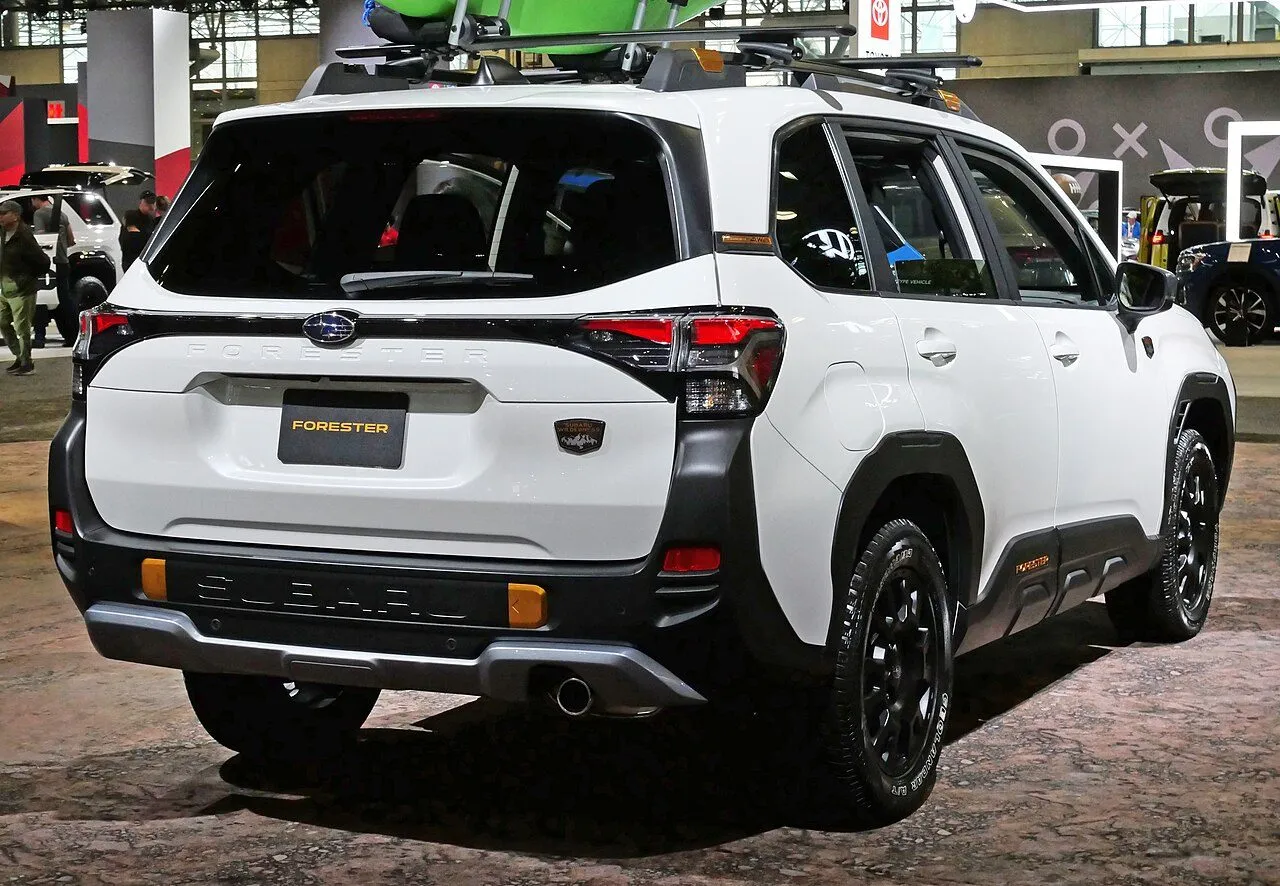 Subaru Forester 2.0i-S 2025, ảnh 2