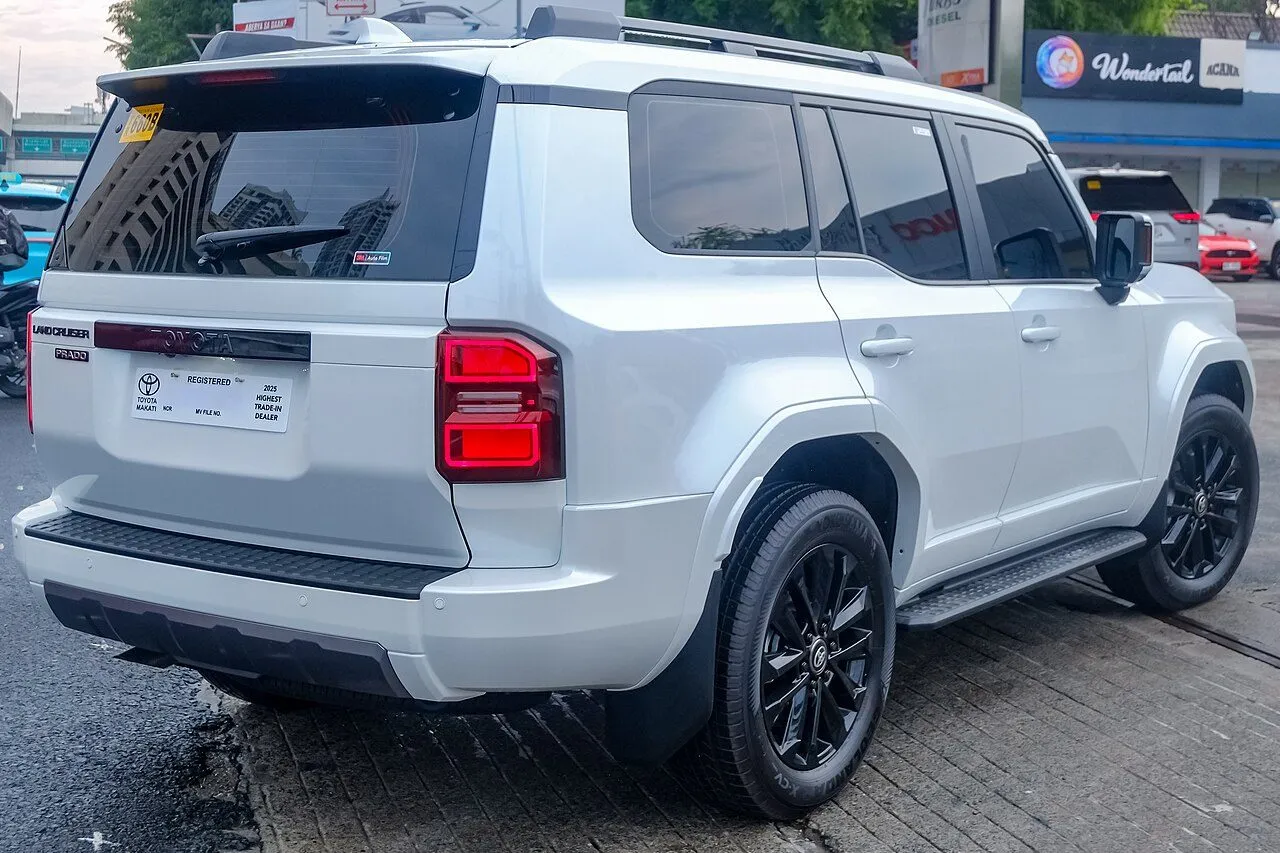 Toyota Land Cruiser Prado VX 2025, ảnh 3