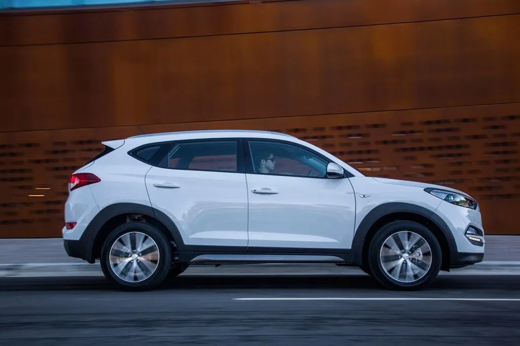 Hyundai Tucson 1.6 Turbo 2016, ảnh 3