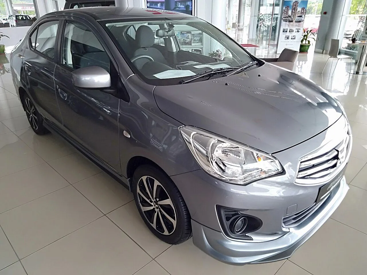 Mitsubishi Attrage CVT Premium 2021